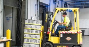 Akülü Transpalet: Depo ve Lojistikte Verimliliği Artıran Teknoloji litef2